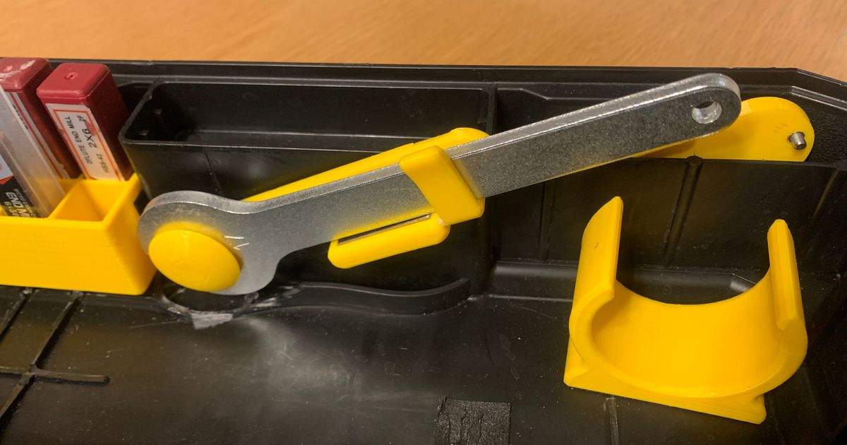 17mm key holder in carrying case for DeWalt DCW600 DCW604 by KajasX