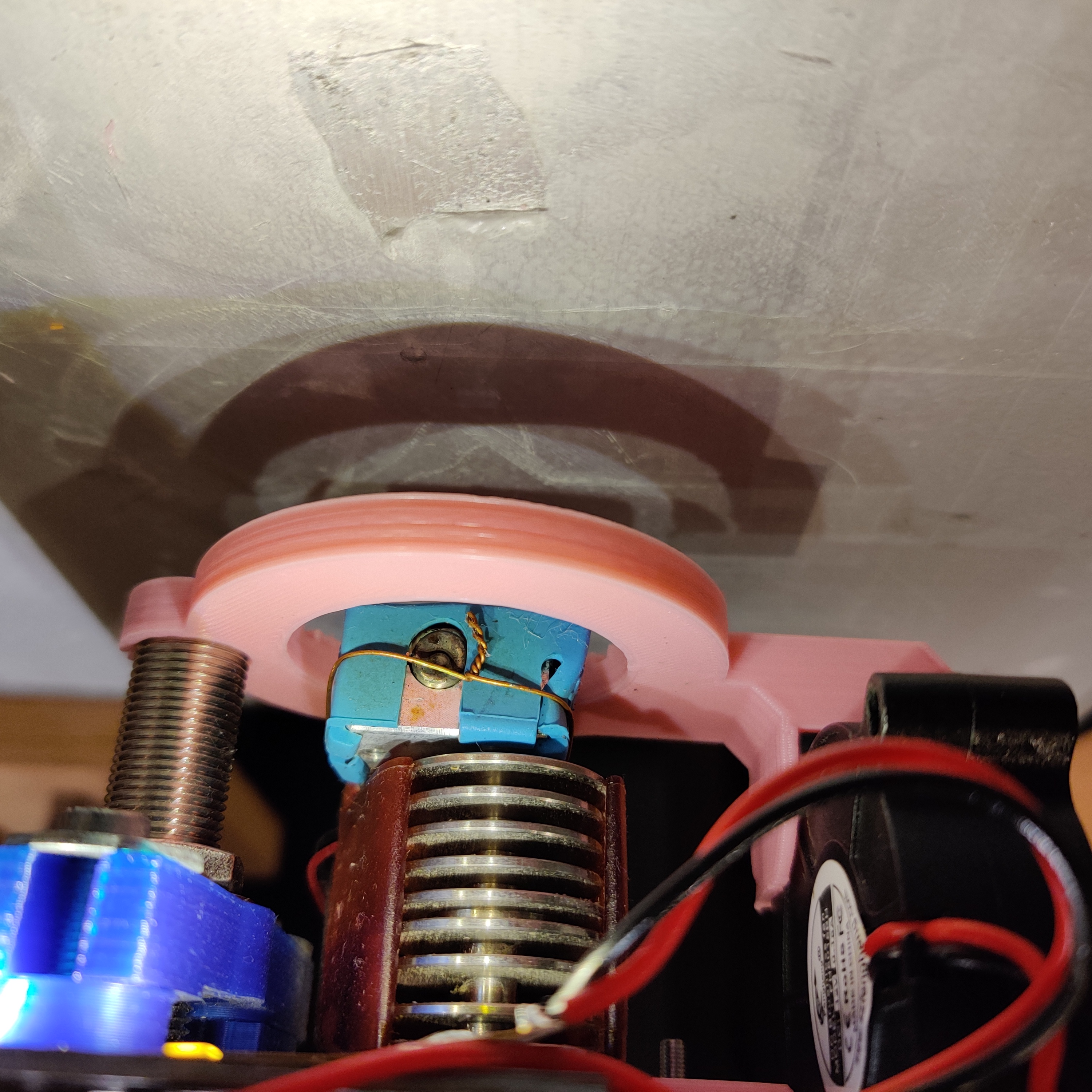 Nozzle fan with snapfit for 50mm blower fan - freecad — miniatura 2