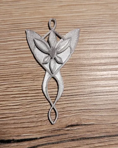 Arwen's Evenstar Pendant / Arwen's Abendstern Anhänger - Remix from Thingiverse