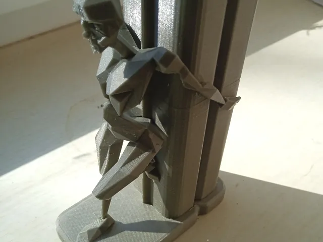Low poly stojánek
