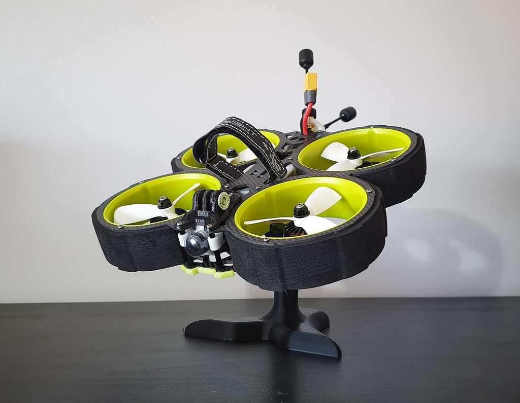 fpv-racing-drone-stand-no-supports-needed-by-byteslinger-download