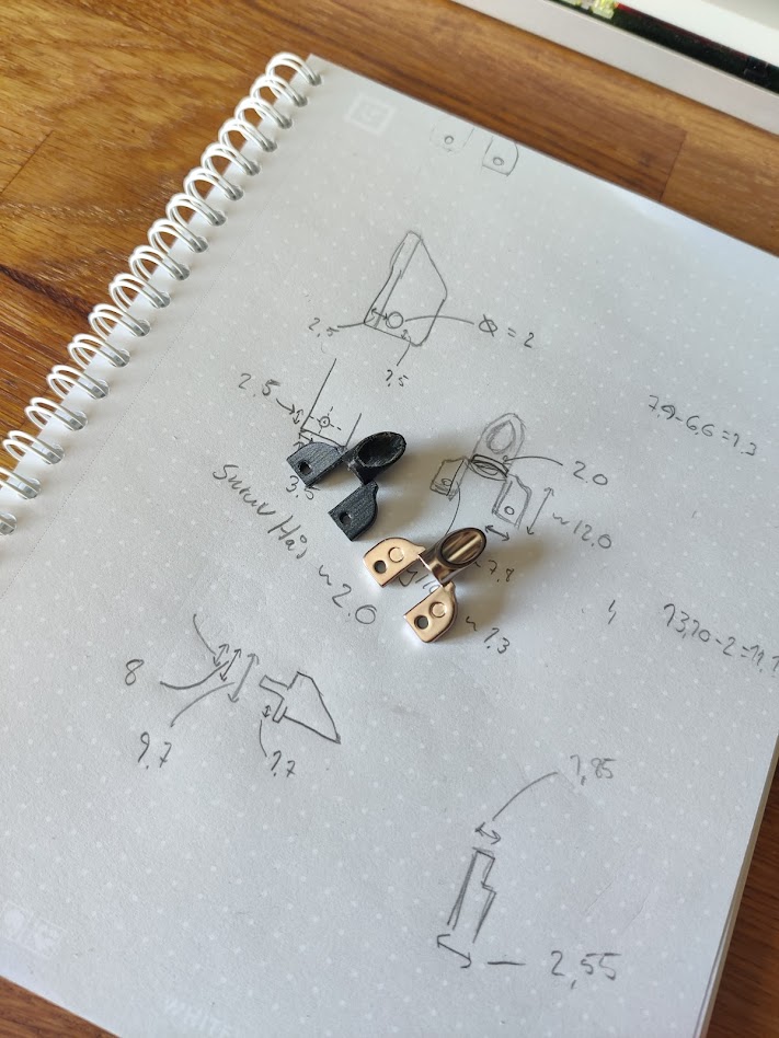 Meze 99 Connector Hole Mod