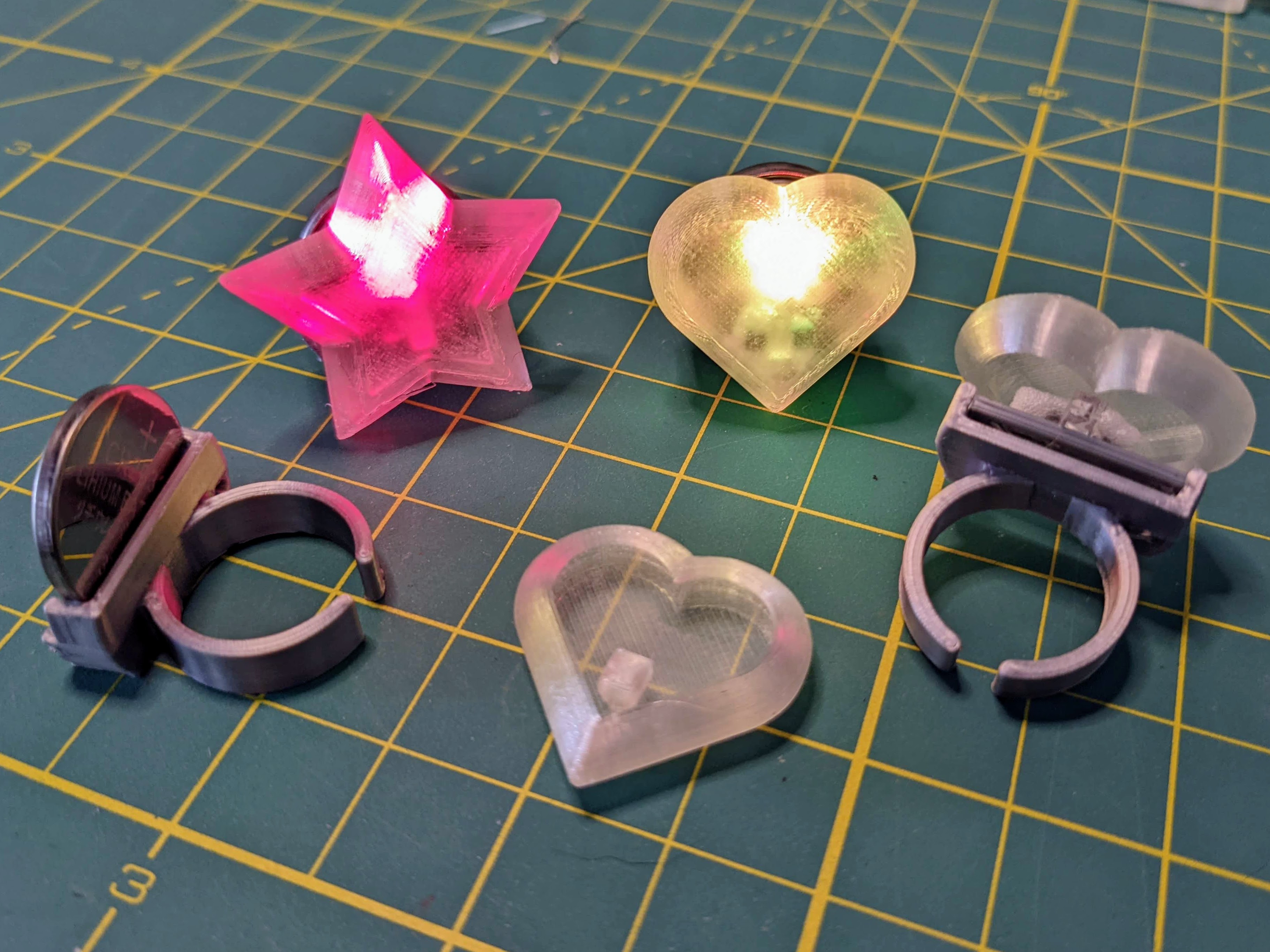 Illuminated Bling Ring with CR2032