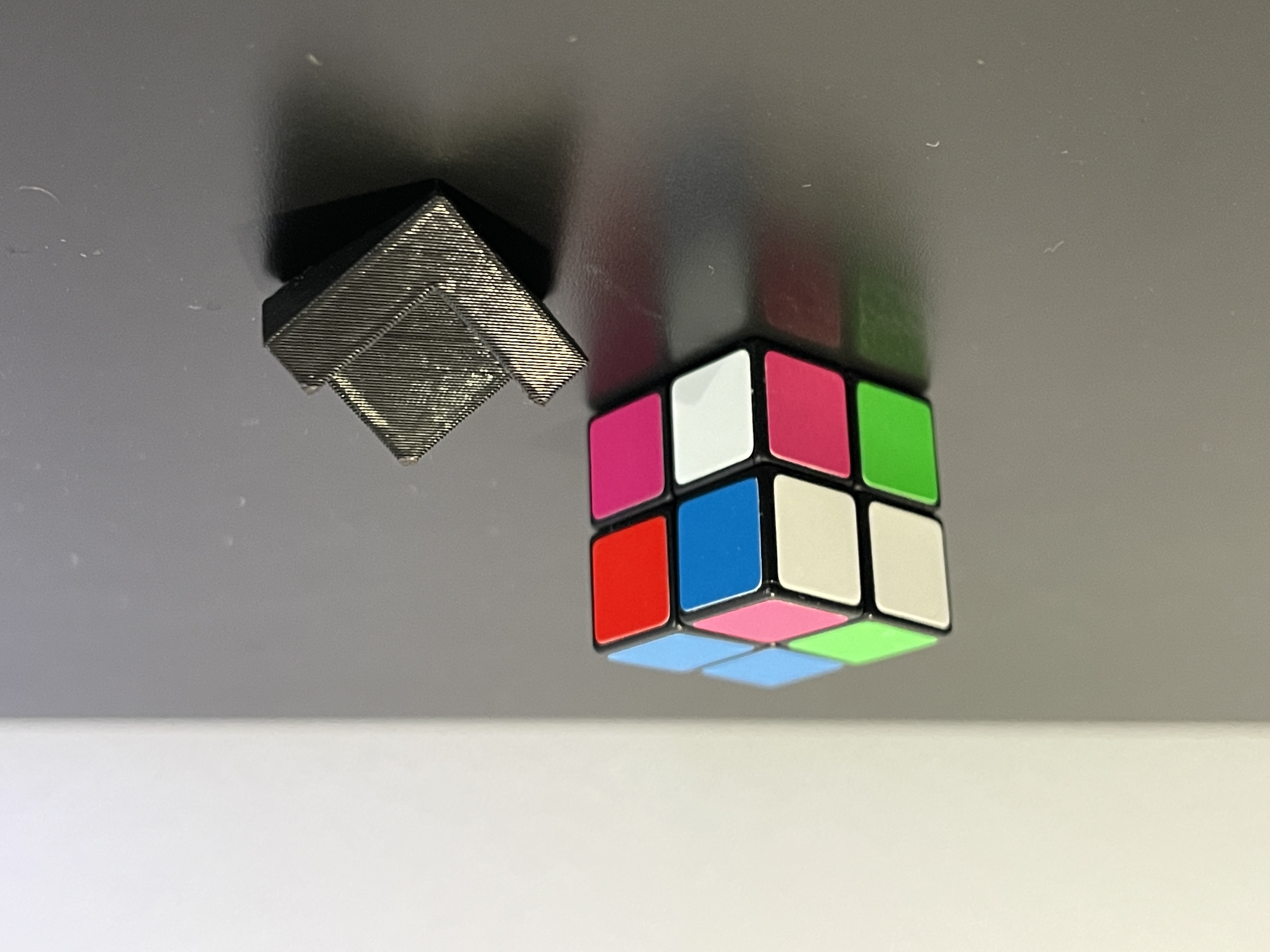 2x2 Rubiks cube holder/stand by ex1t Download free STL model