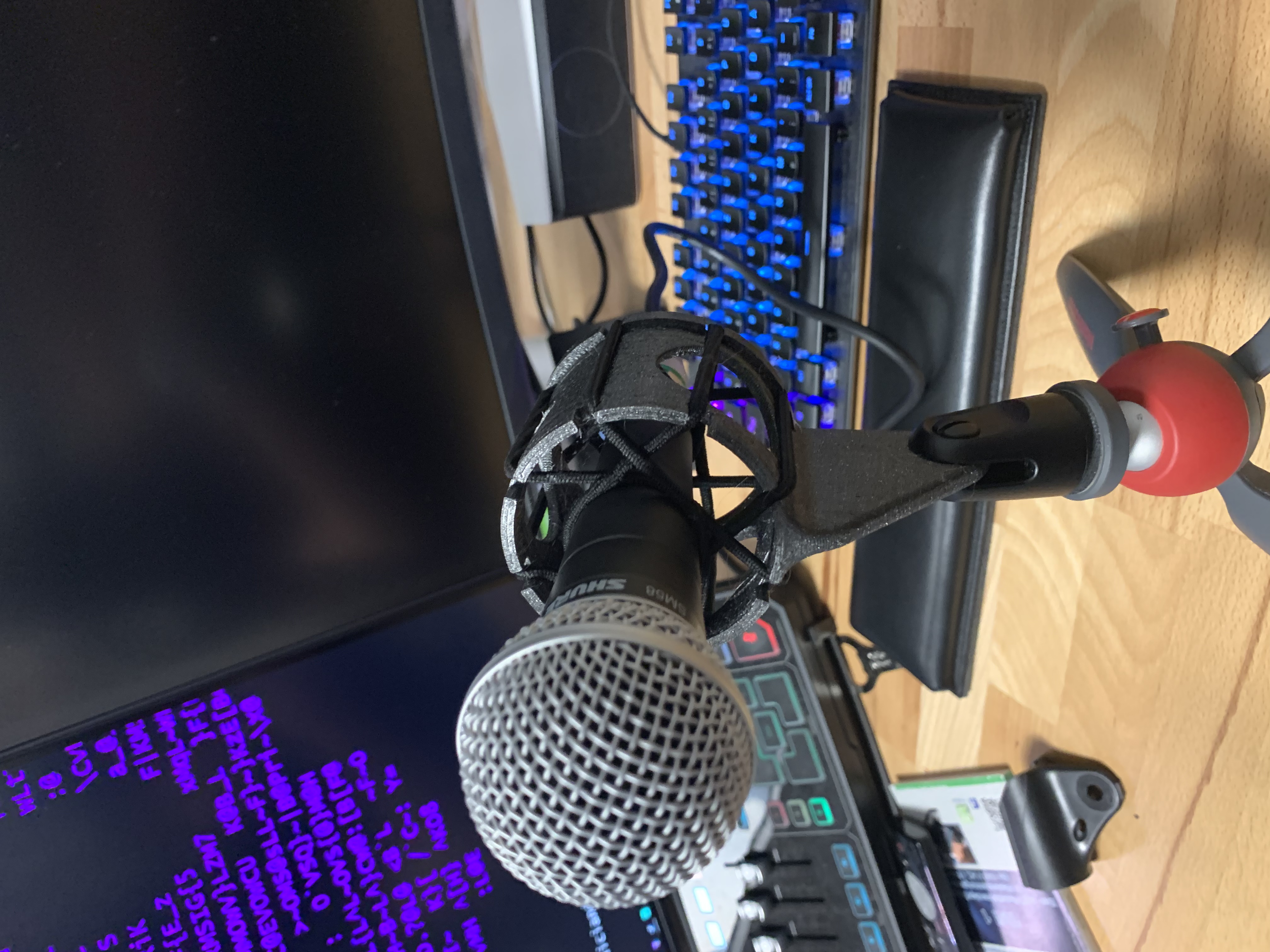 Miniatura 2 do modelo 3D Microphone shockmount