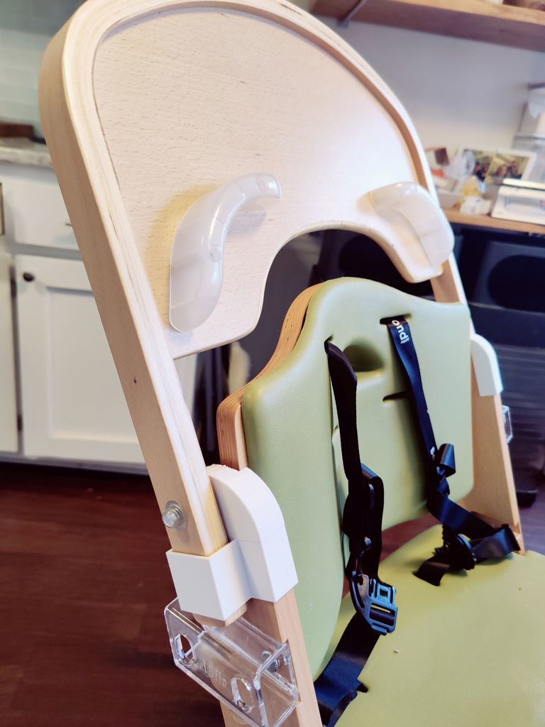 Abiie Beyond Junior High Chair Tray Holder by Gbutton Download free