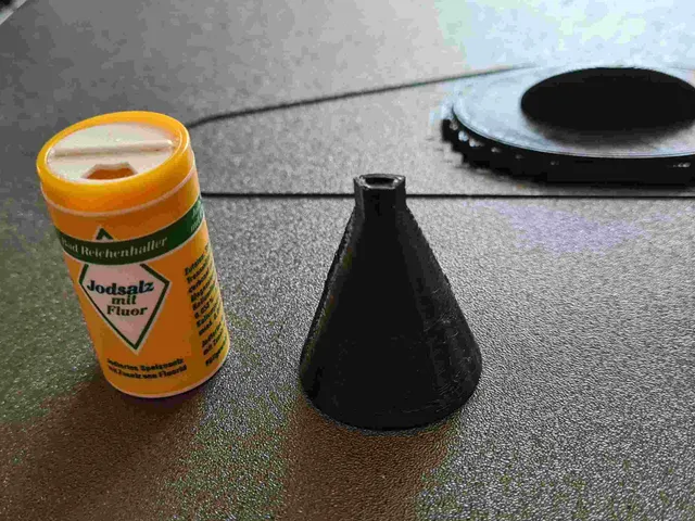 Refill funnel for an old salt shaker