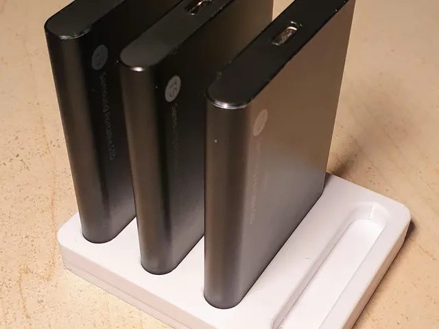 T5 SSD holder