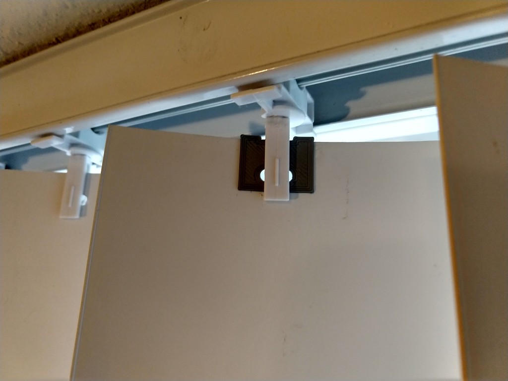 Vertical blind repair tab by ElectricCrowbar Download free STL model
