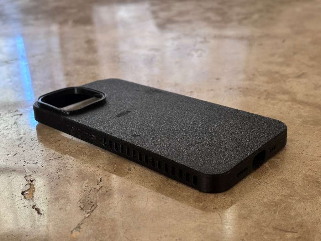 Miniatura 3 do modelo 3D iPhone 15 Case