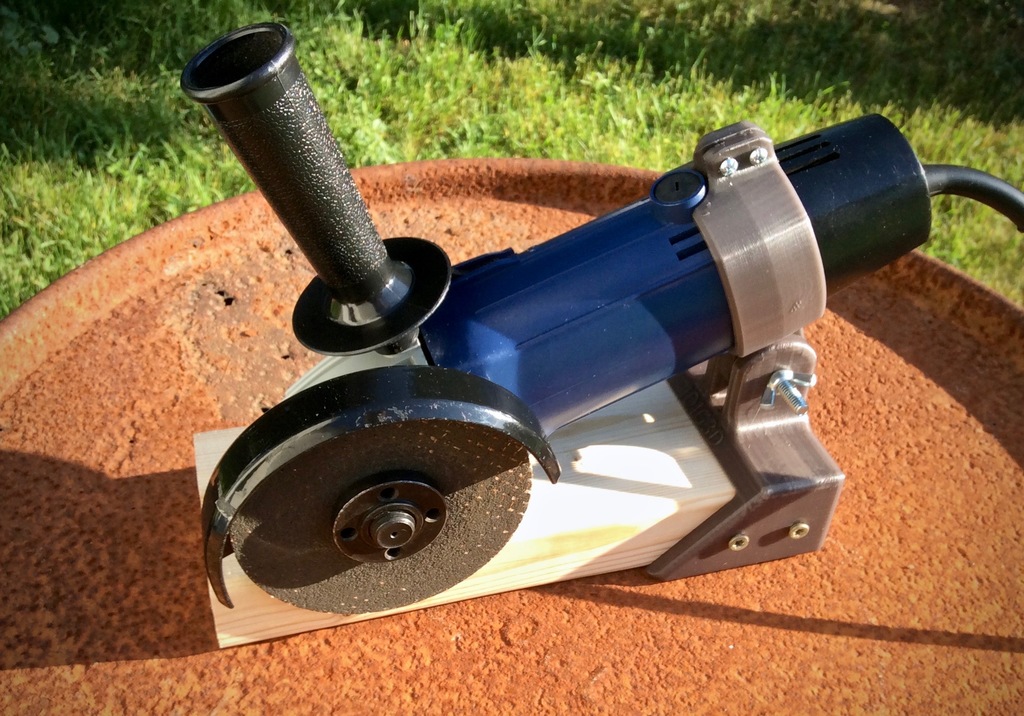 Angle Grinder Chop Saw for EMT Conduit and 2020 Extrusion by idig3D
