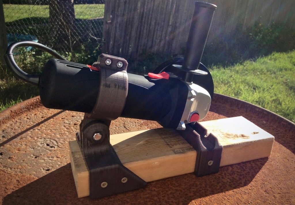Angle Grinder Chop Saw for EMT Conduit and 2020 Extrusion by idig3D
