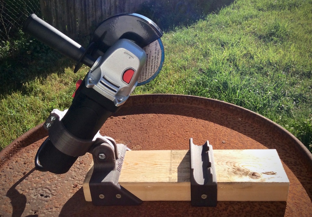 Angle Grinder Chop Saw for EMT Conduit and 2020 Extrusion by idig3D