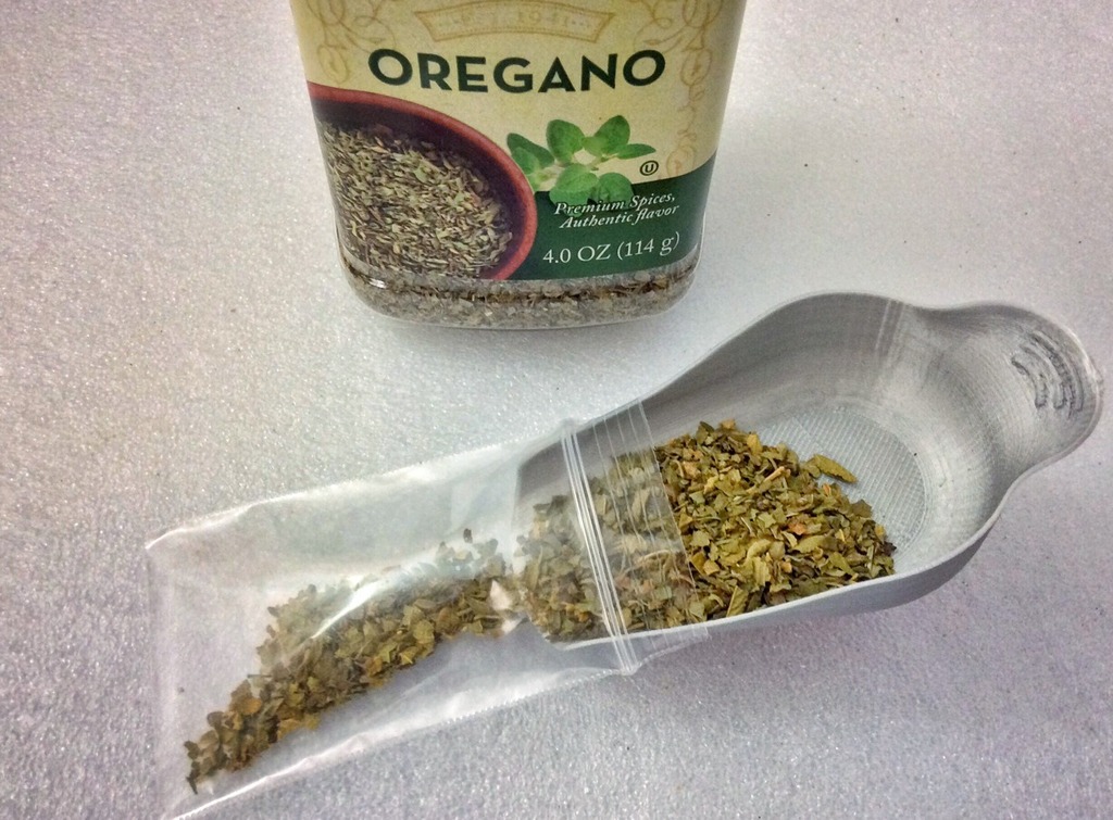 Simple spice/salt/tea/powder scoop by idig3D Download free STL model