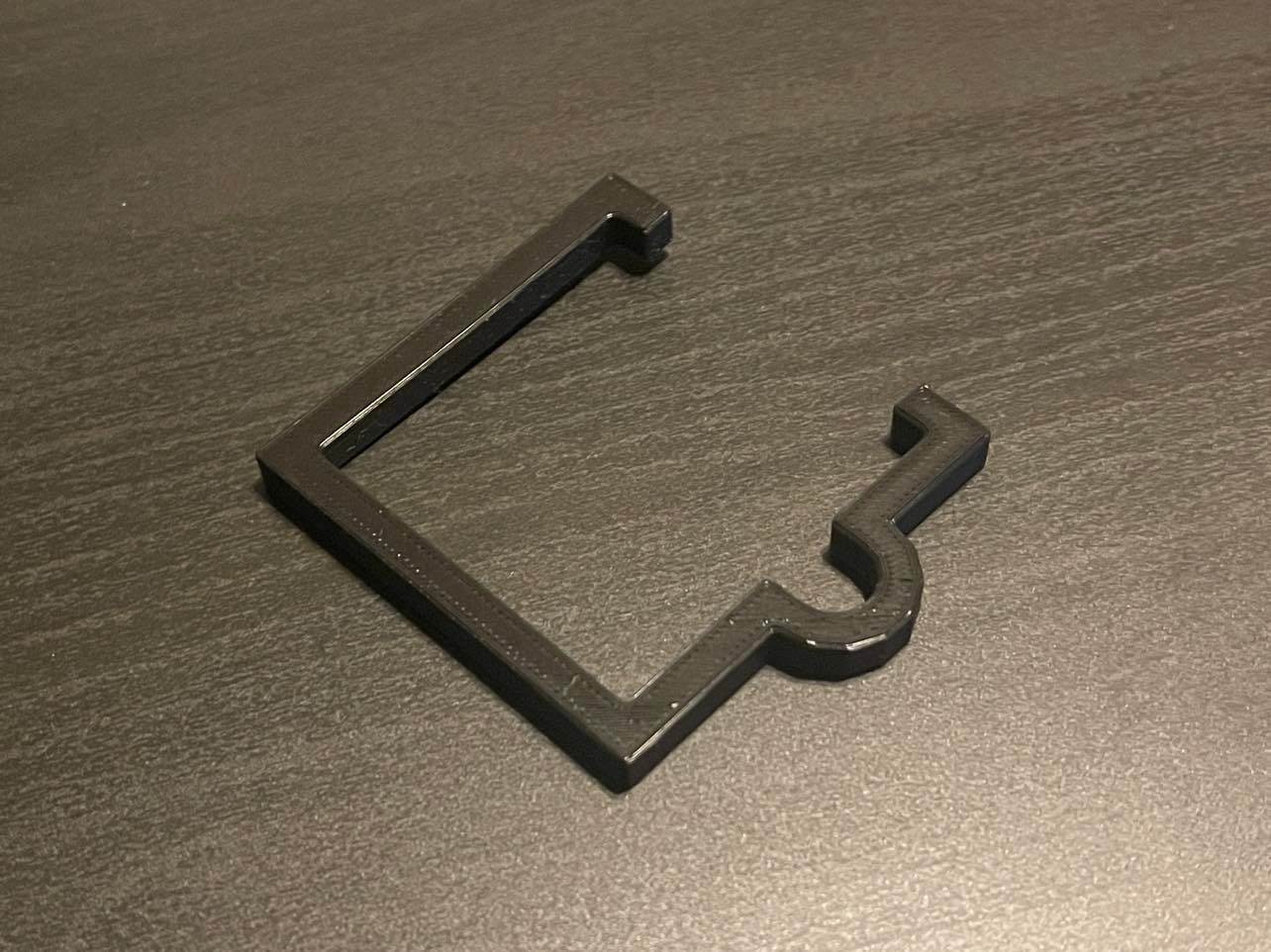 Lack Table Leg Cable Guide by myk_o75 Download free STL model