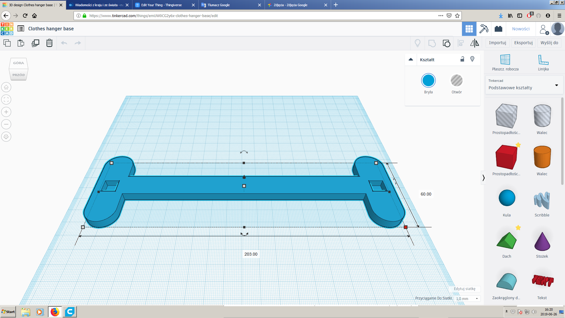 hanger for doll (cintre pour poupée) by Laurent Taz, Download free STL  model