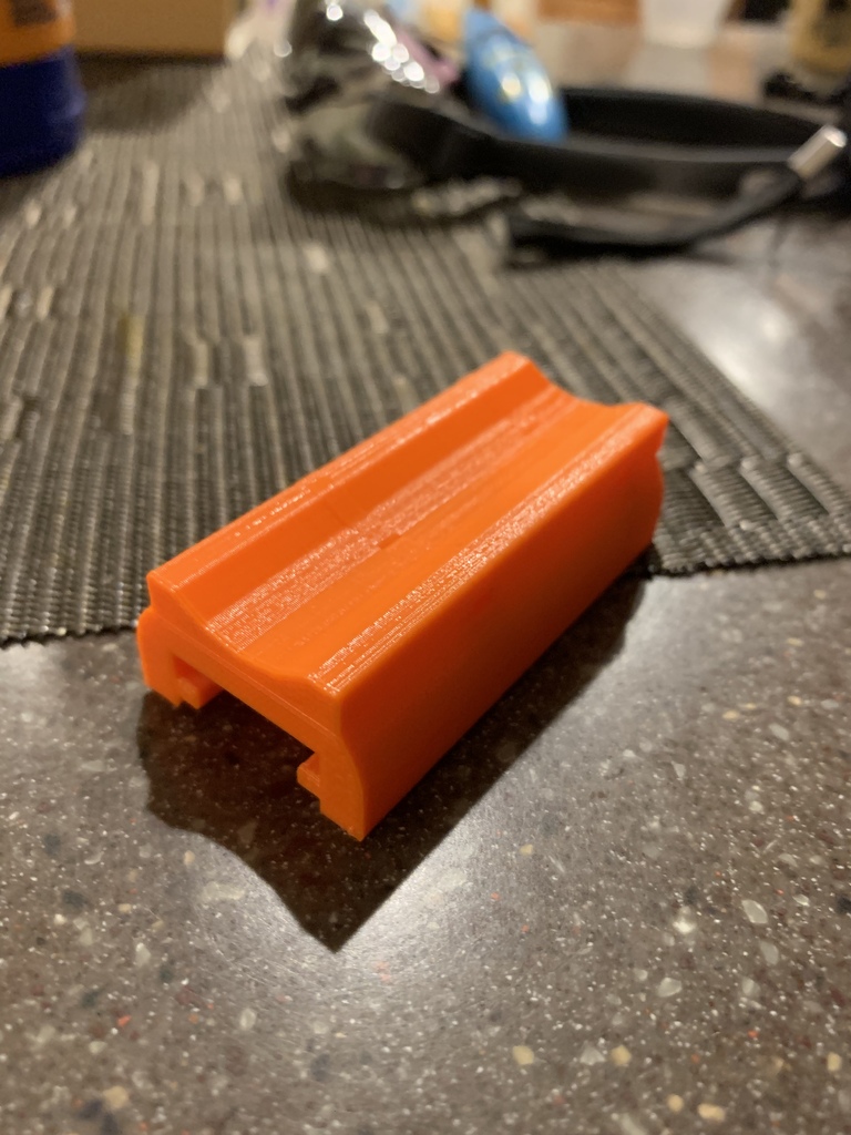 Miniatura 3 do modelo 3D Nerf Rail Flashlight Mount