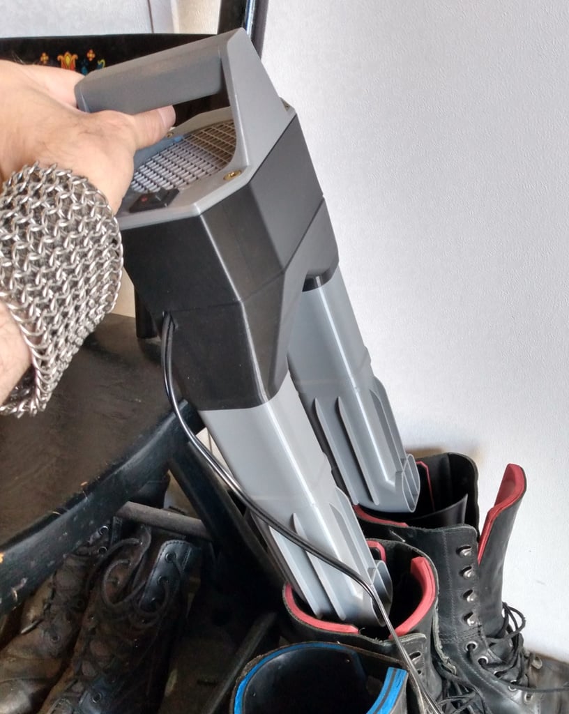 Compact and Customizable Boot Dryer/Ventilator (SCAD)