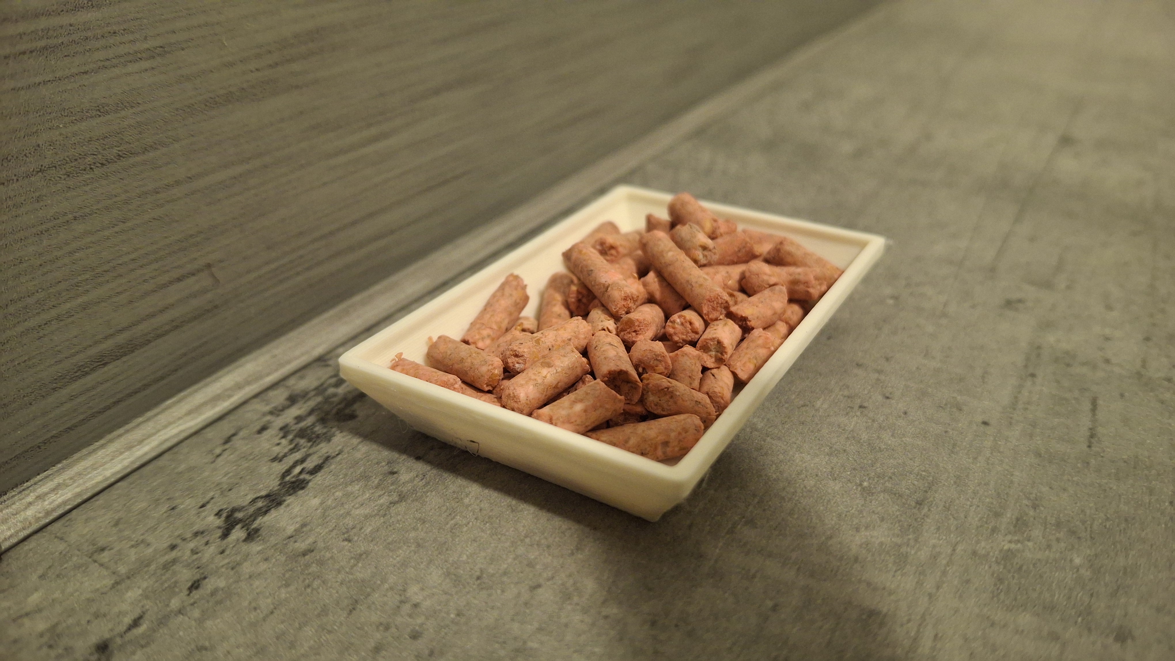 Mouse bowl (Miska pro myši)