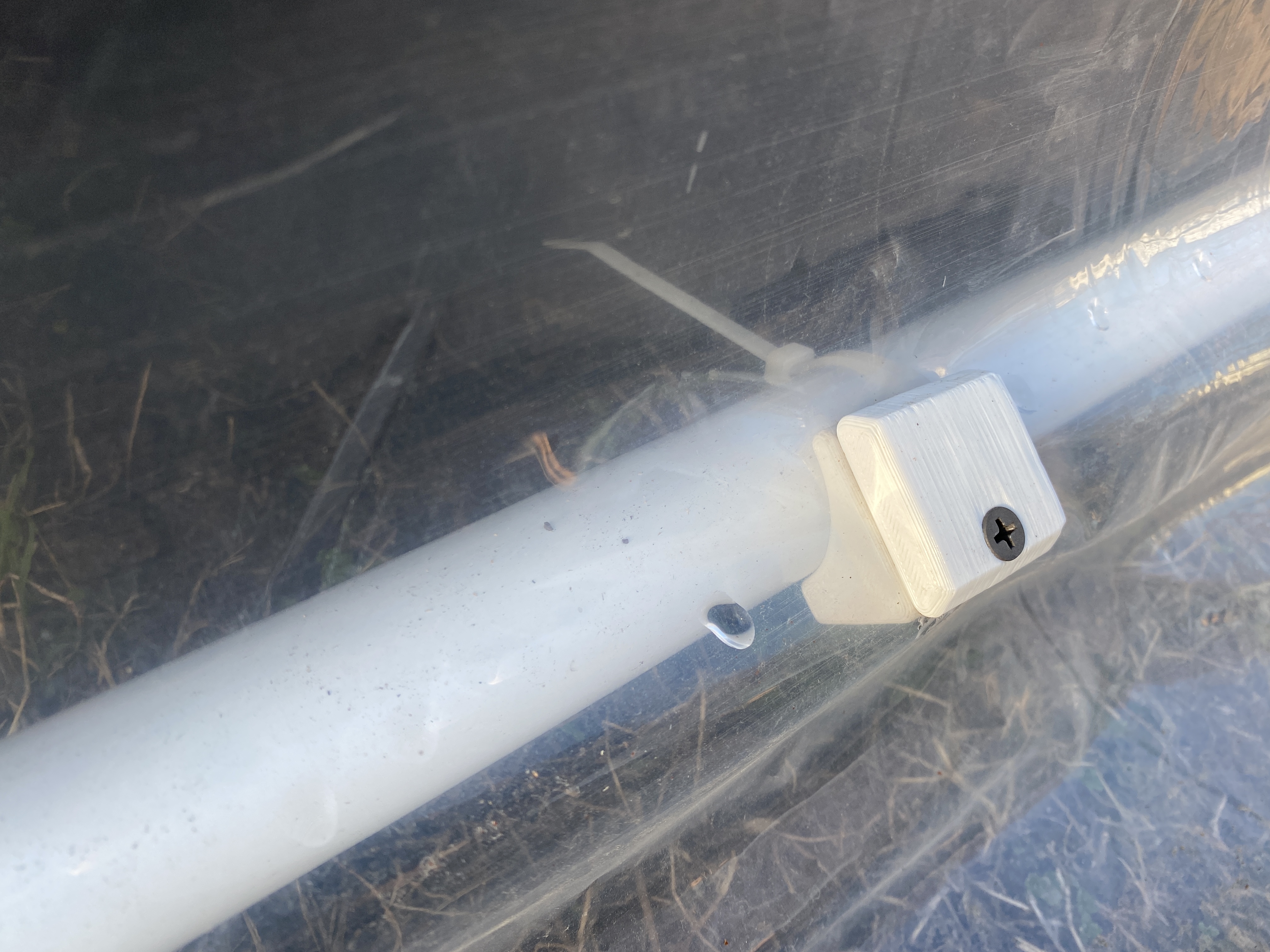 Greenhouse Plastic Clamp