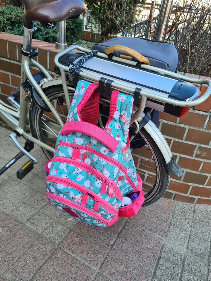 tevredenheid bodem Lee Bicycle rack adapter for backpacks - use any backpack as a pannier by  mkosiedowski | Download free STL model | Printables.com
