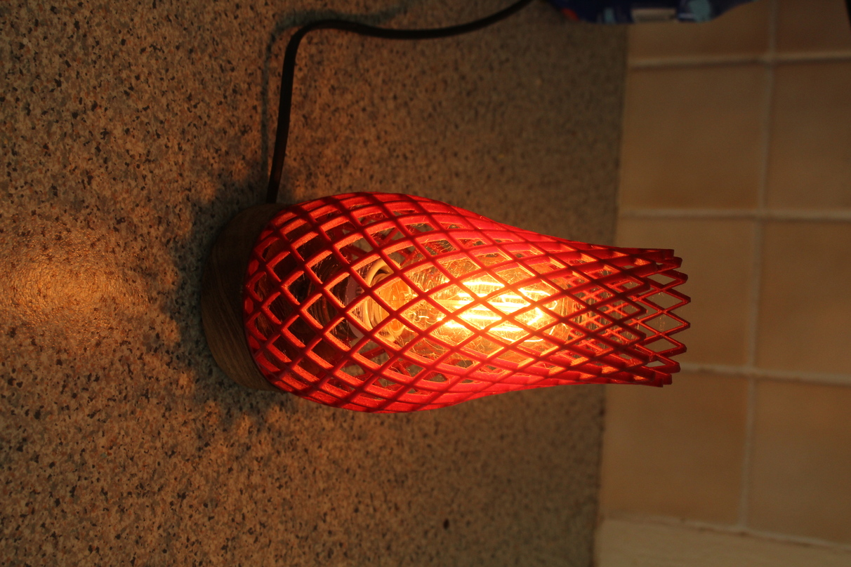 Aesthetically pleasing lamp — miniatura 2