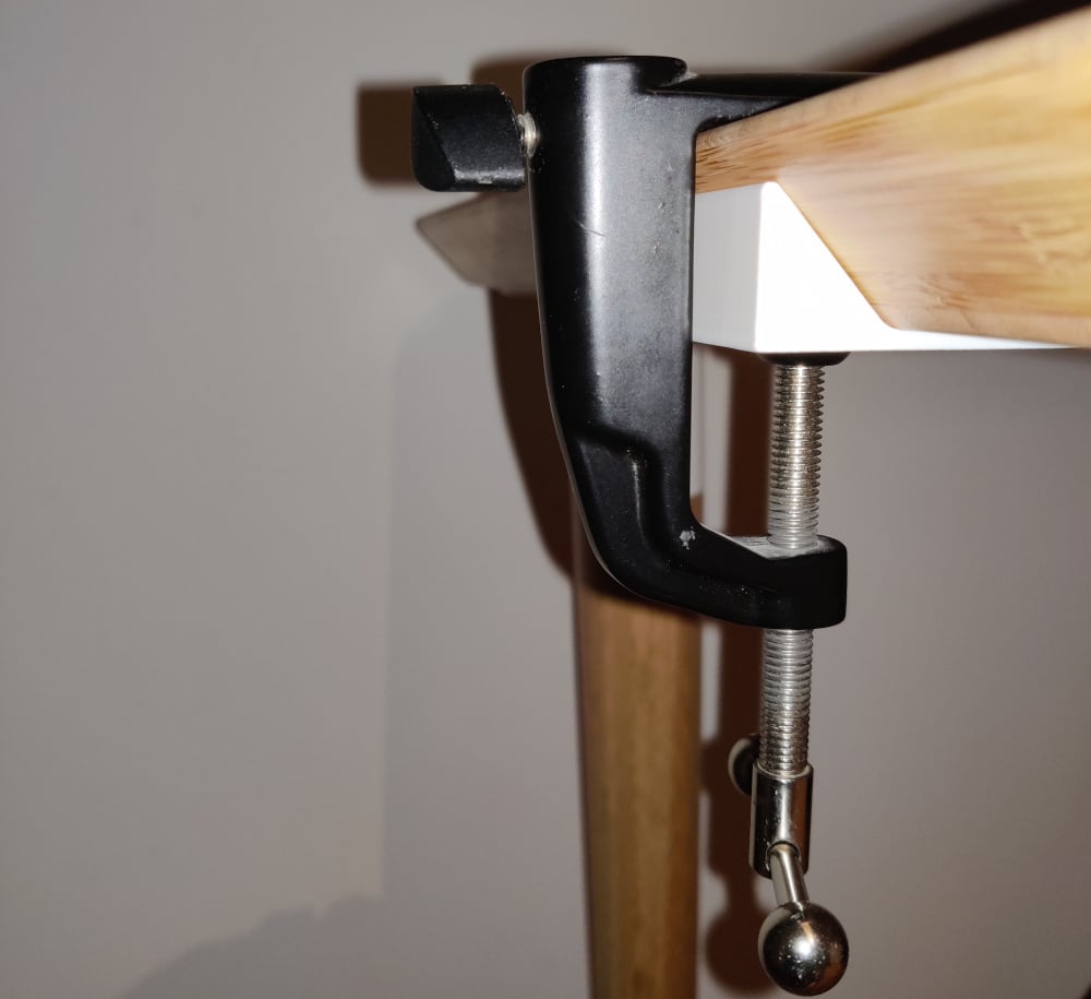 Clamp mount for IKEA Anfallare desk 