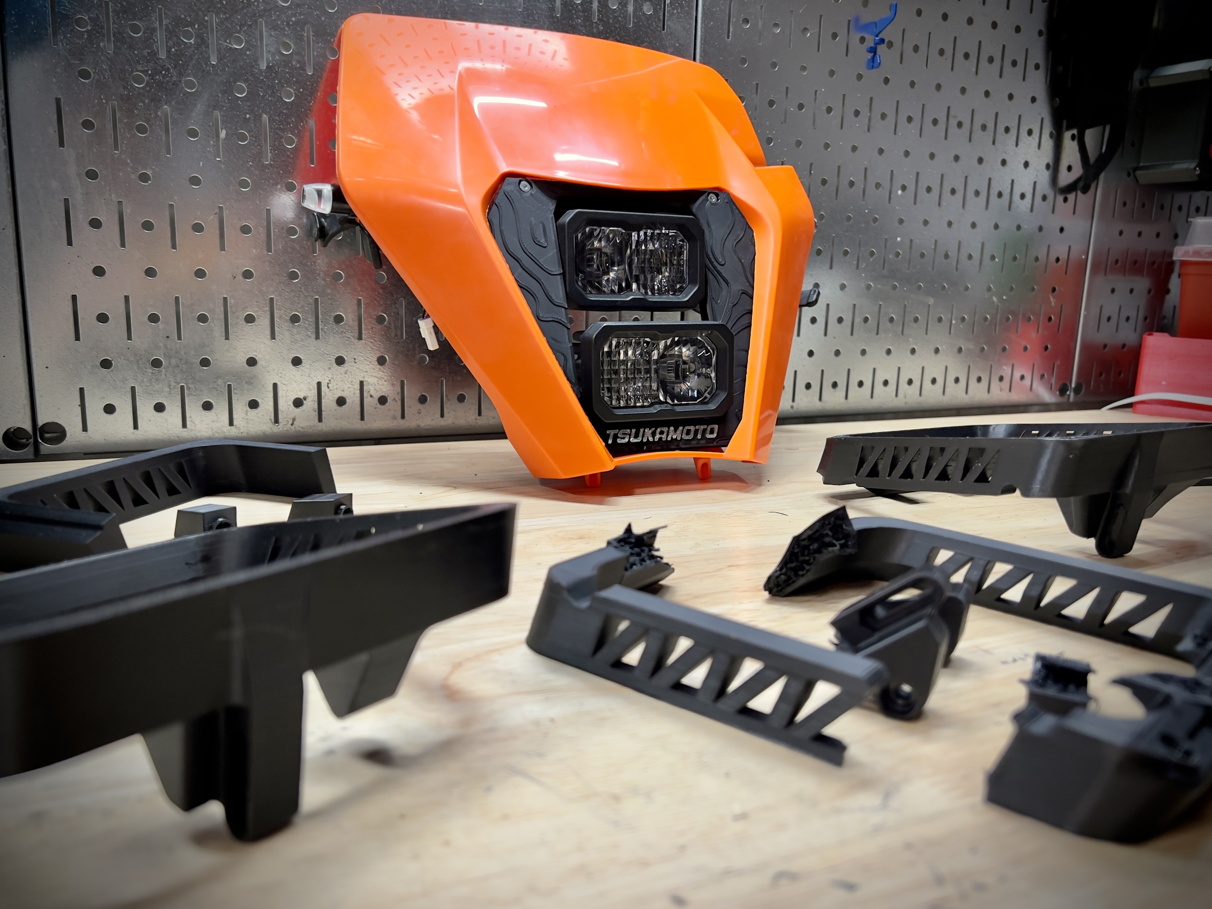 2017+ KTM 125-500 LED Headlight Frame