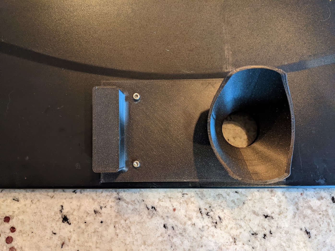Miniatura 3 do modelo 3D Automatic Fish Feeder Hood Adapter