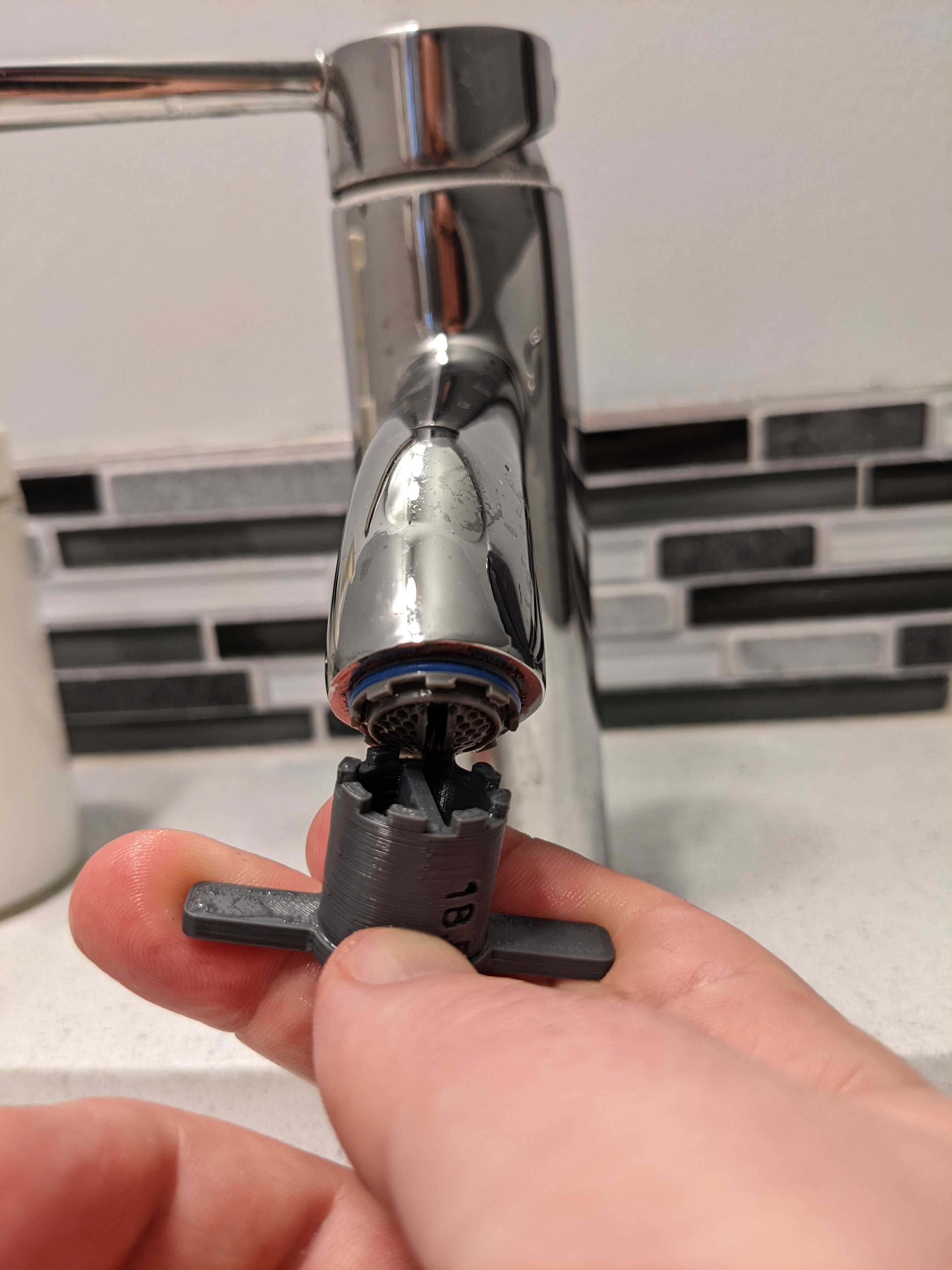 ikea faucet aerator removal        <h3 class=