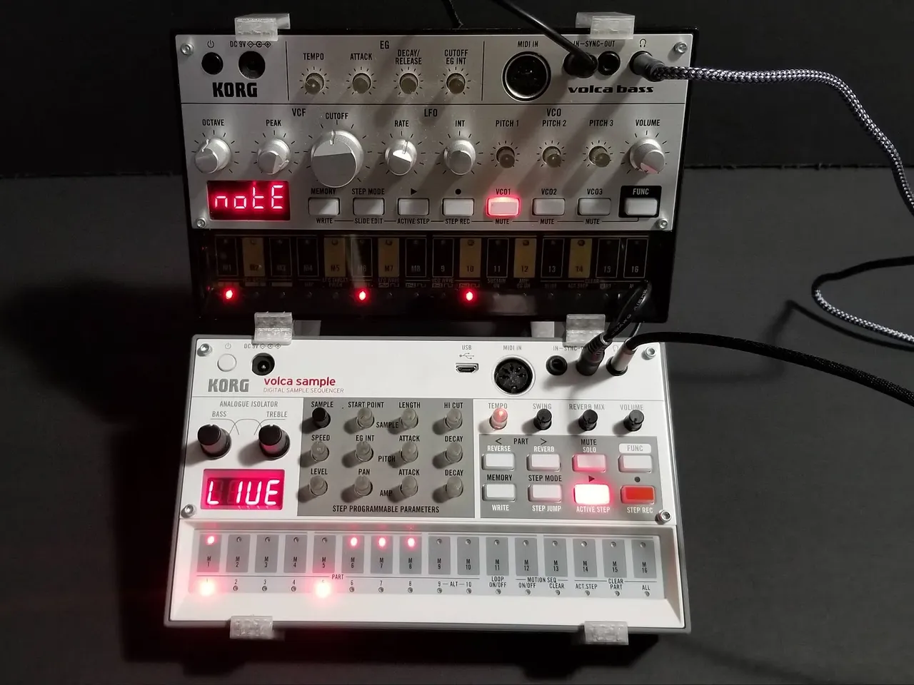 PRECISION RANGE DUAL KORG VOLCA STAND RECESSED FOR LIVE PERFORMANCE 