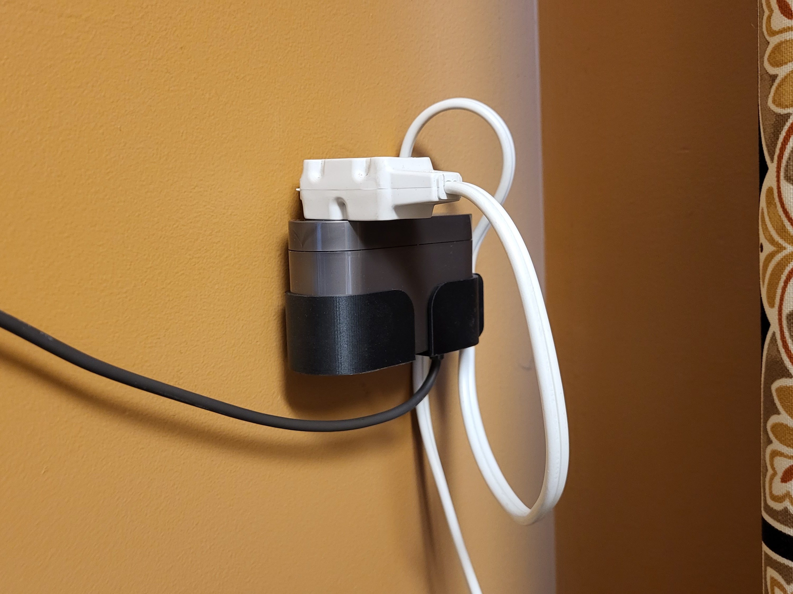 Dyson Power Adapter Wall Mount