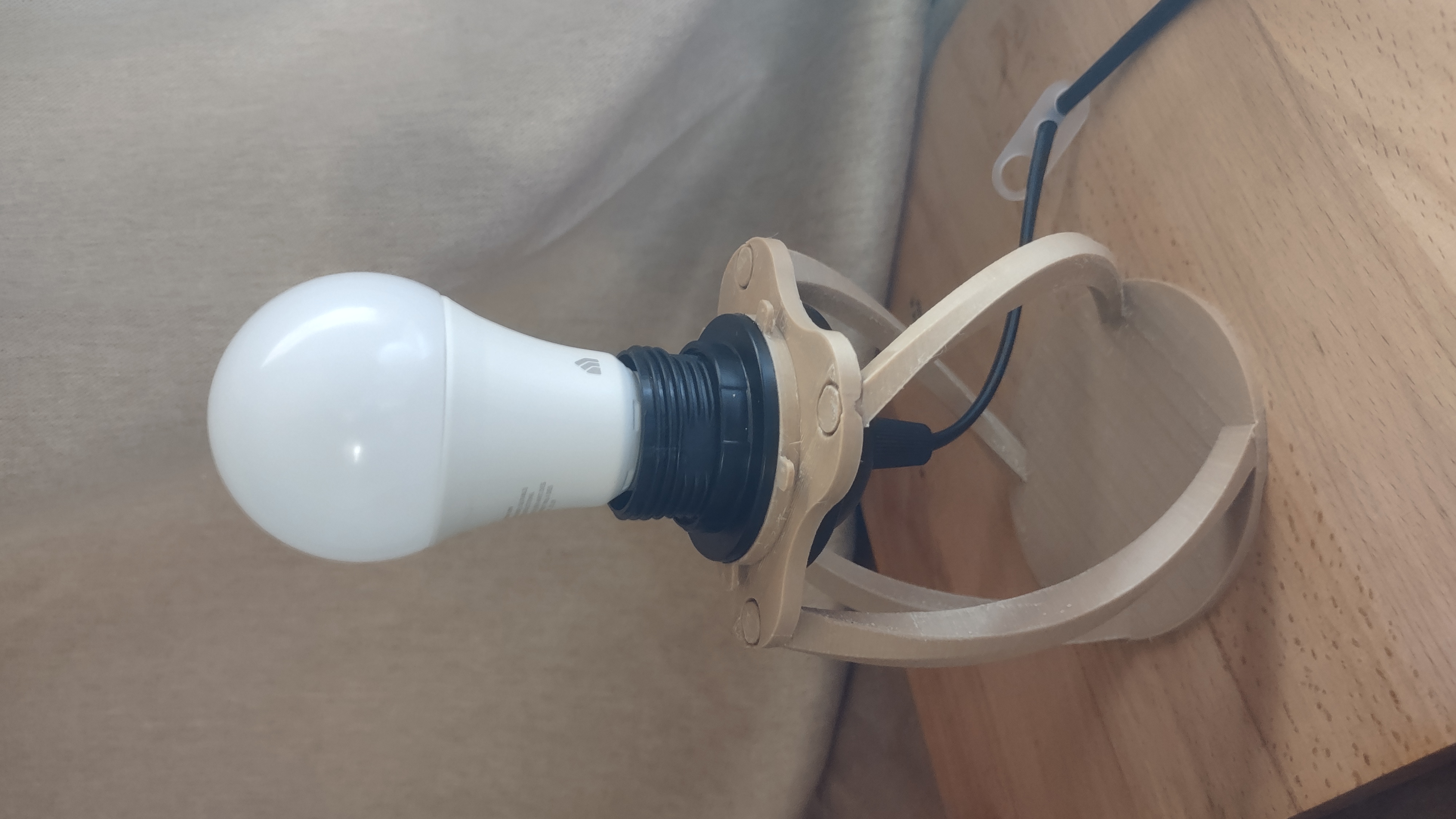 Miniatura 2 do modelo 3D Moon Lamp Base