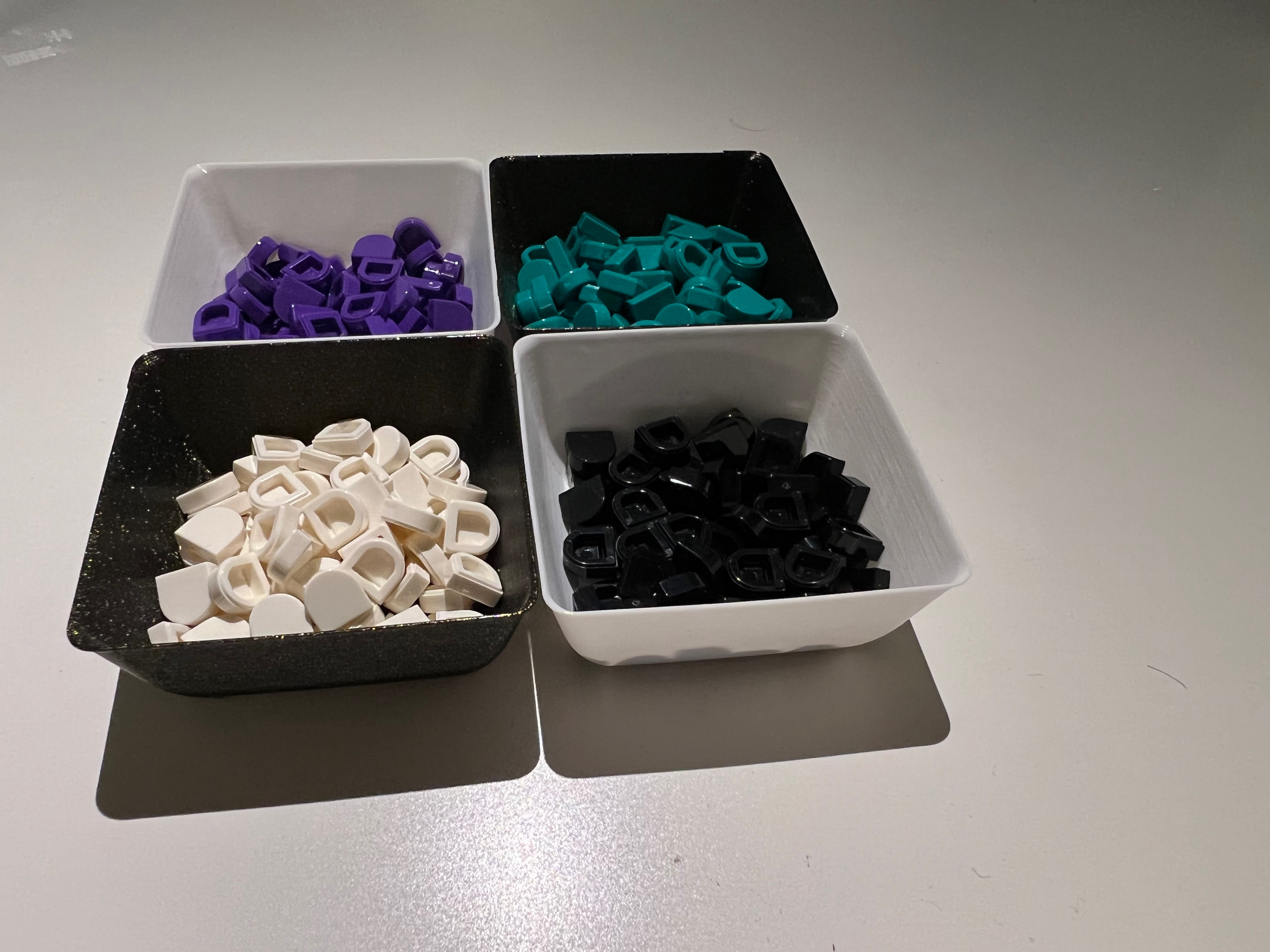 Miniatura 5 do modelo 3D Stackable vase mode cups for sorting and storage