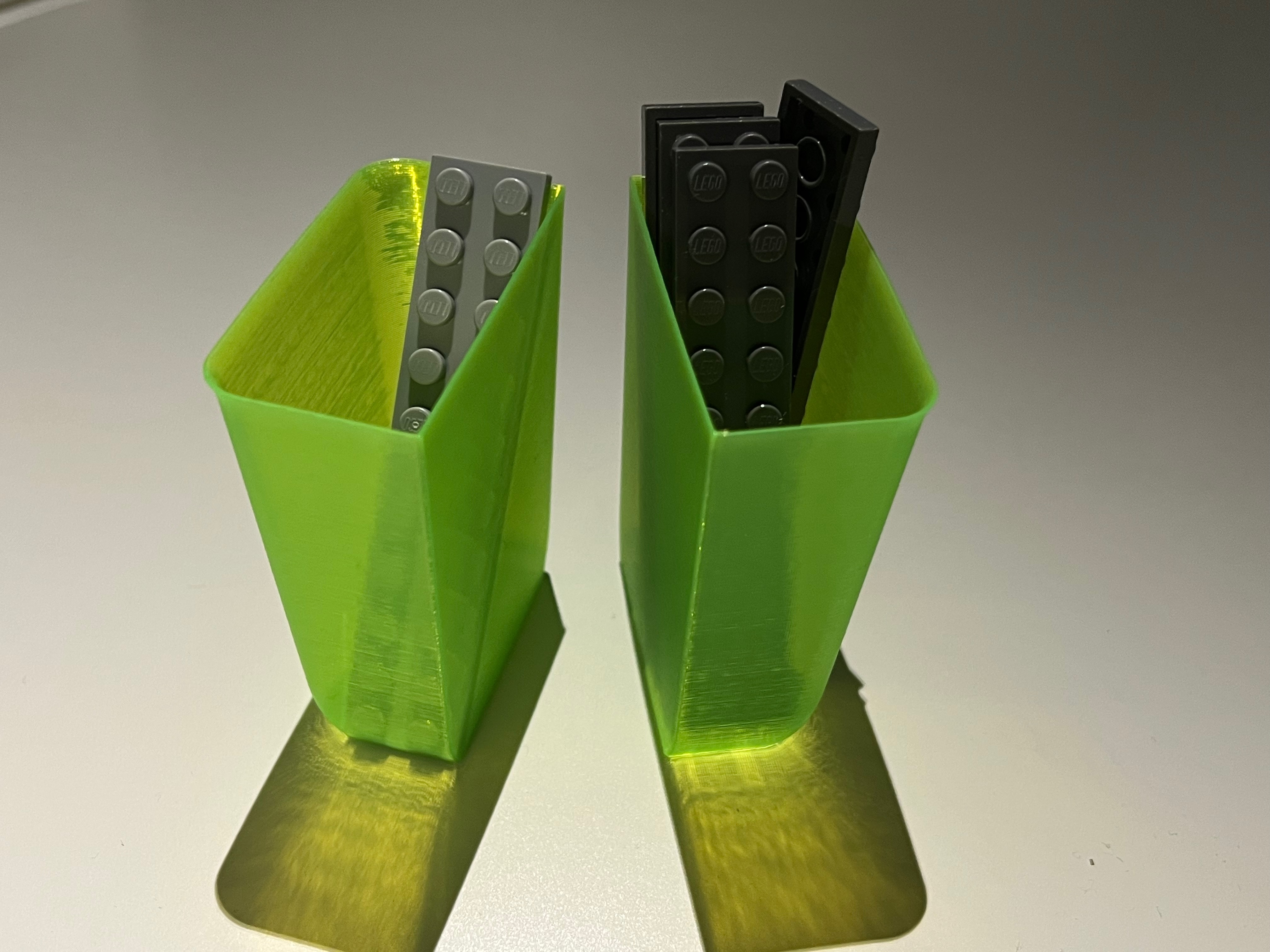 Miniatura 9 do modelo 3D Stackable vase mode cups for sorting and storage