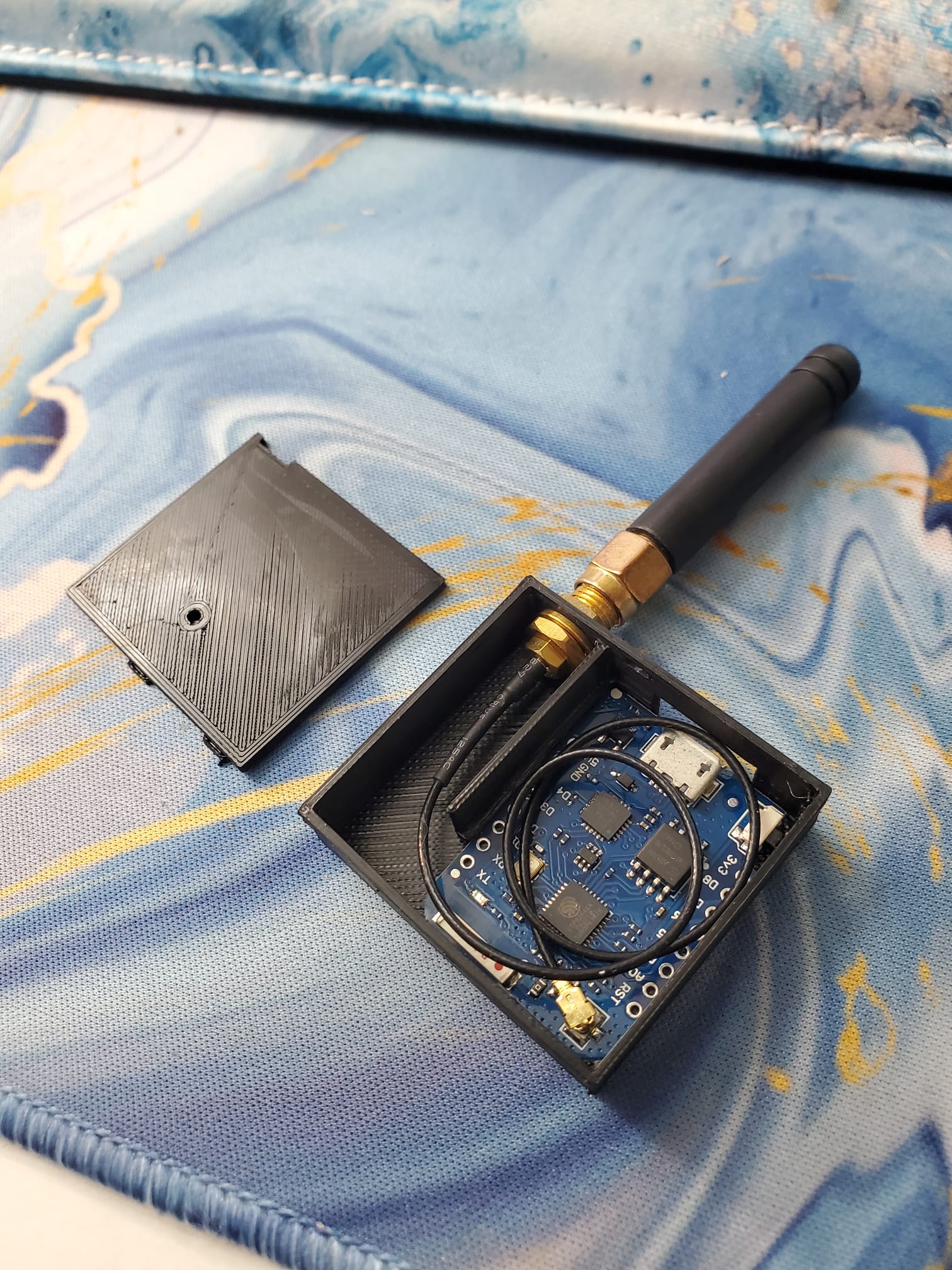 Wemos D1 Pro Slim Case with External Antenna (Low Profile)