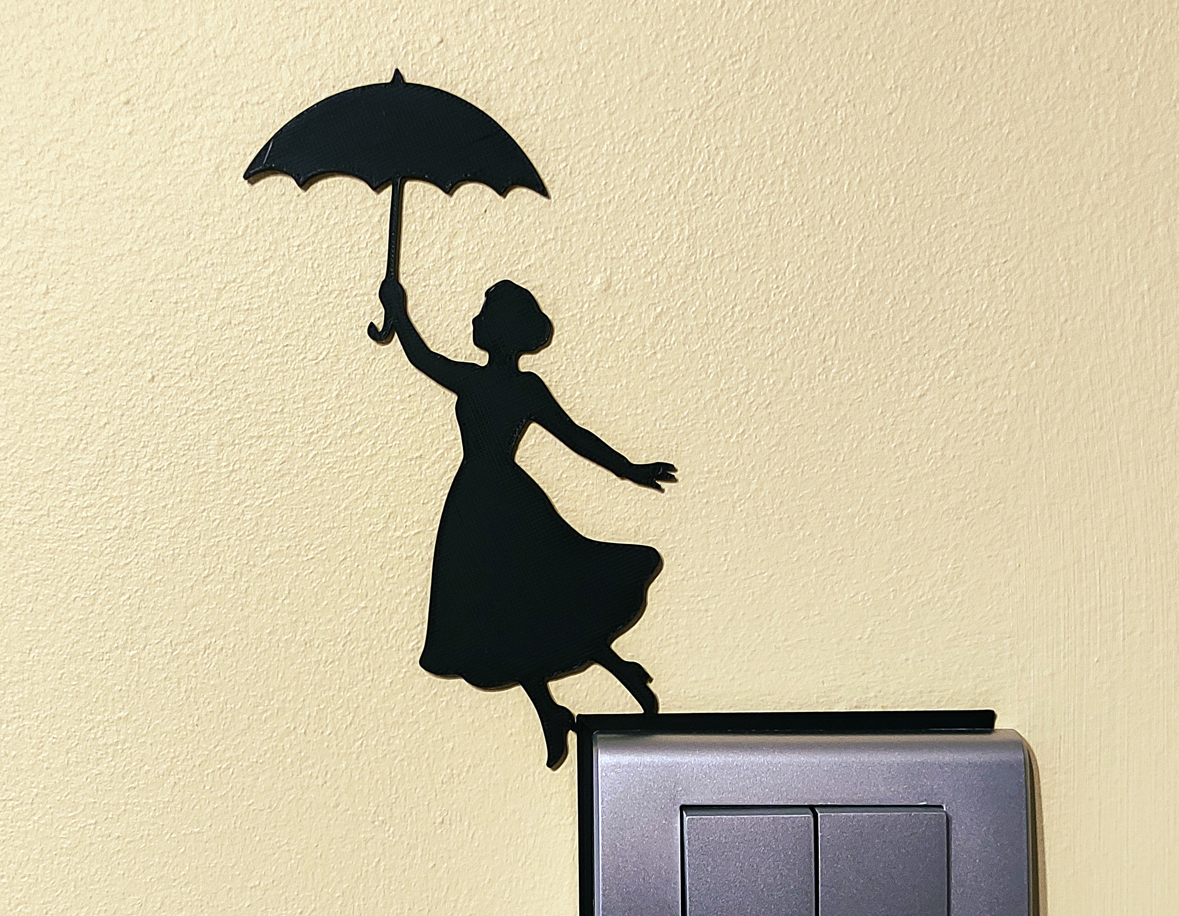 Flying Girl with Umbrella – Charming Decoration 2