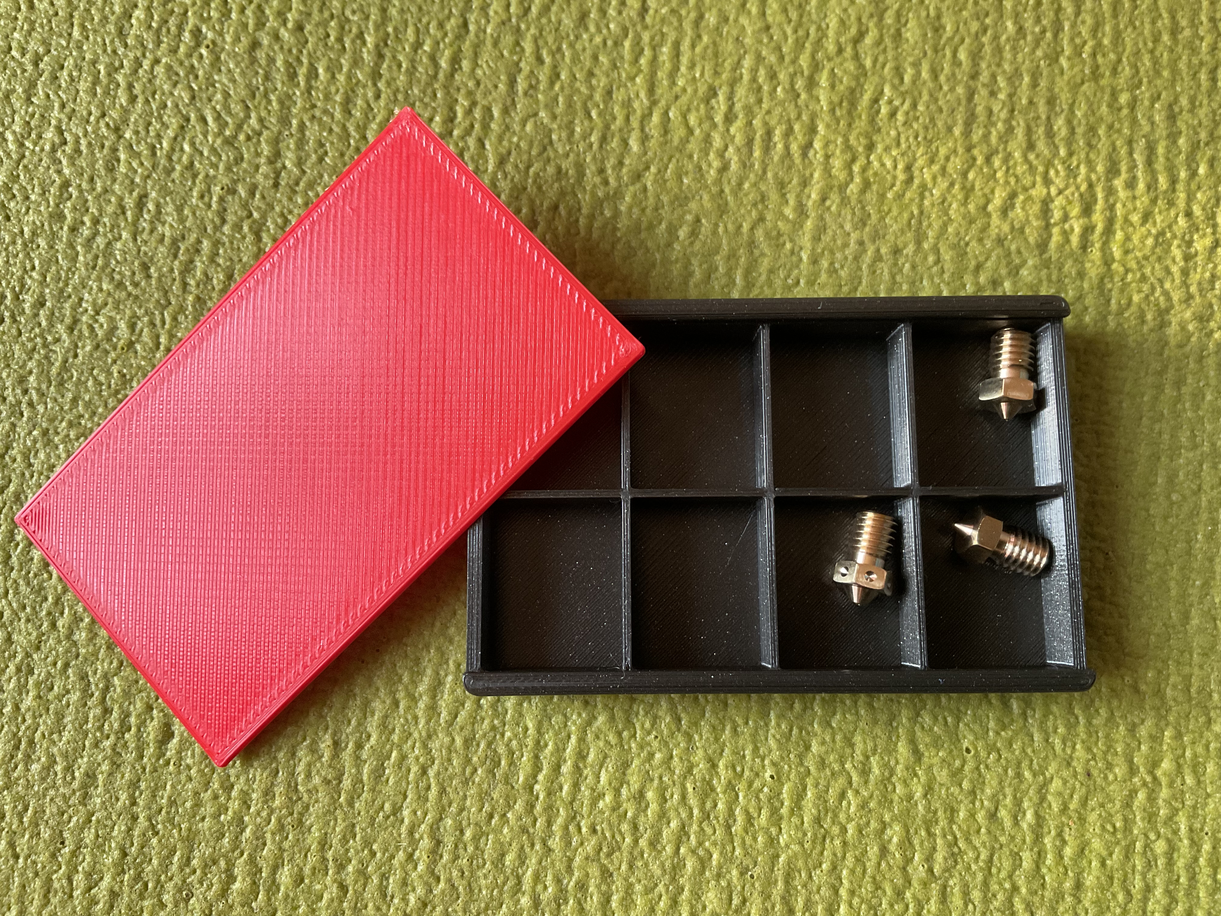 Nozzle box / Düsendose
