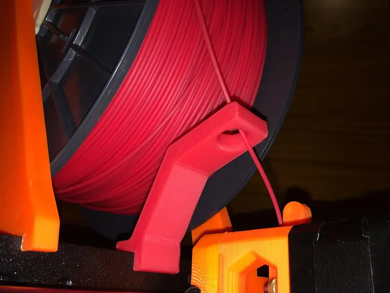 Prusa i3 Filament guide by Tomaae | Download free STL model ...