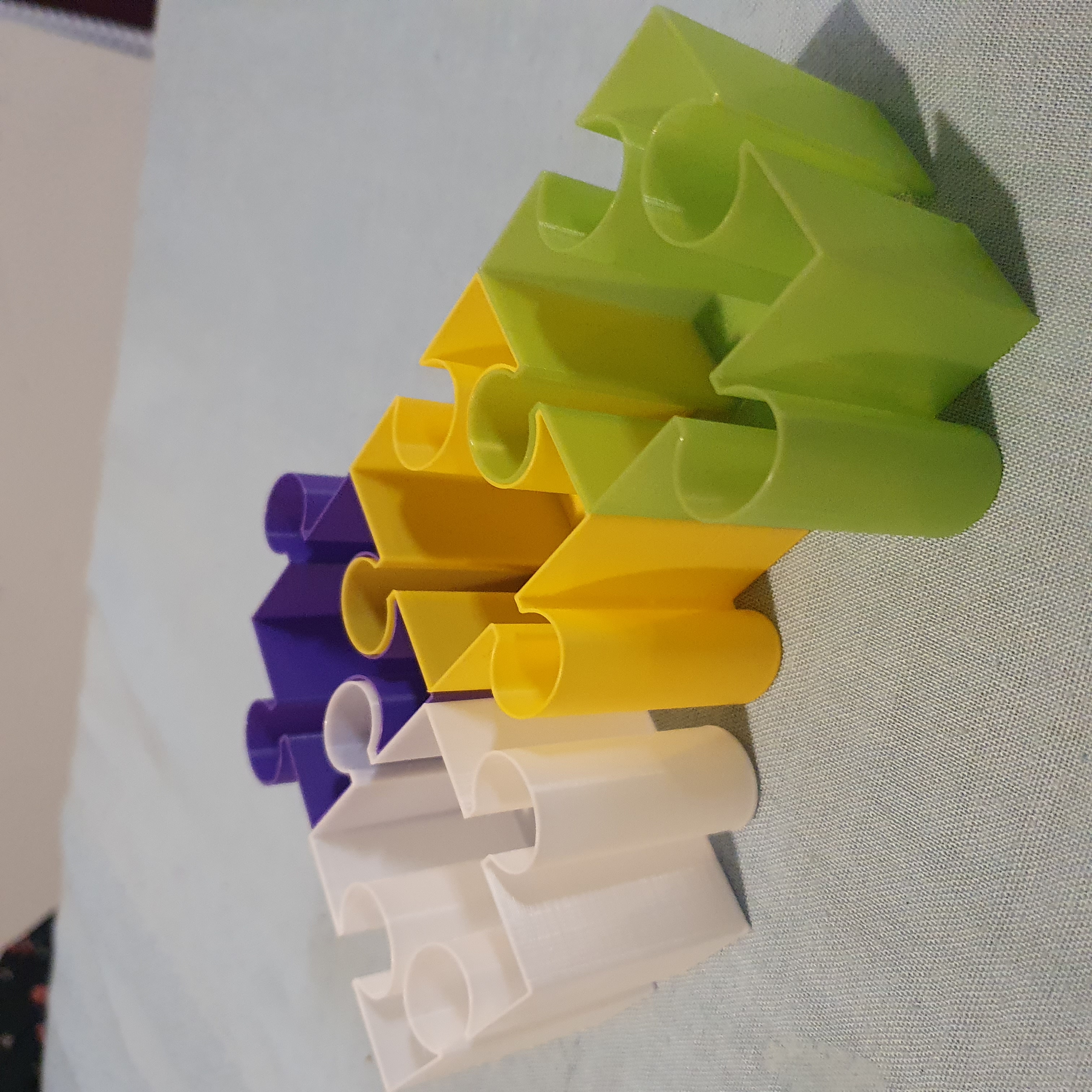 Jigsaw Piece vase/planters