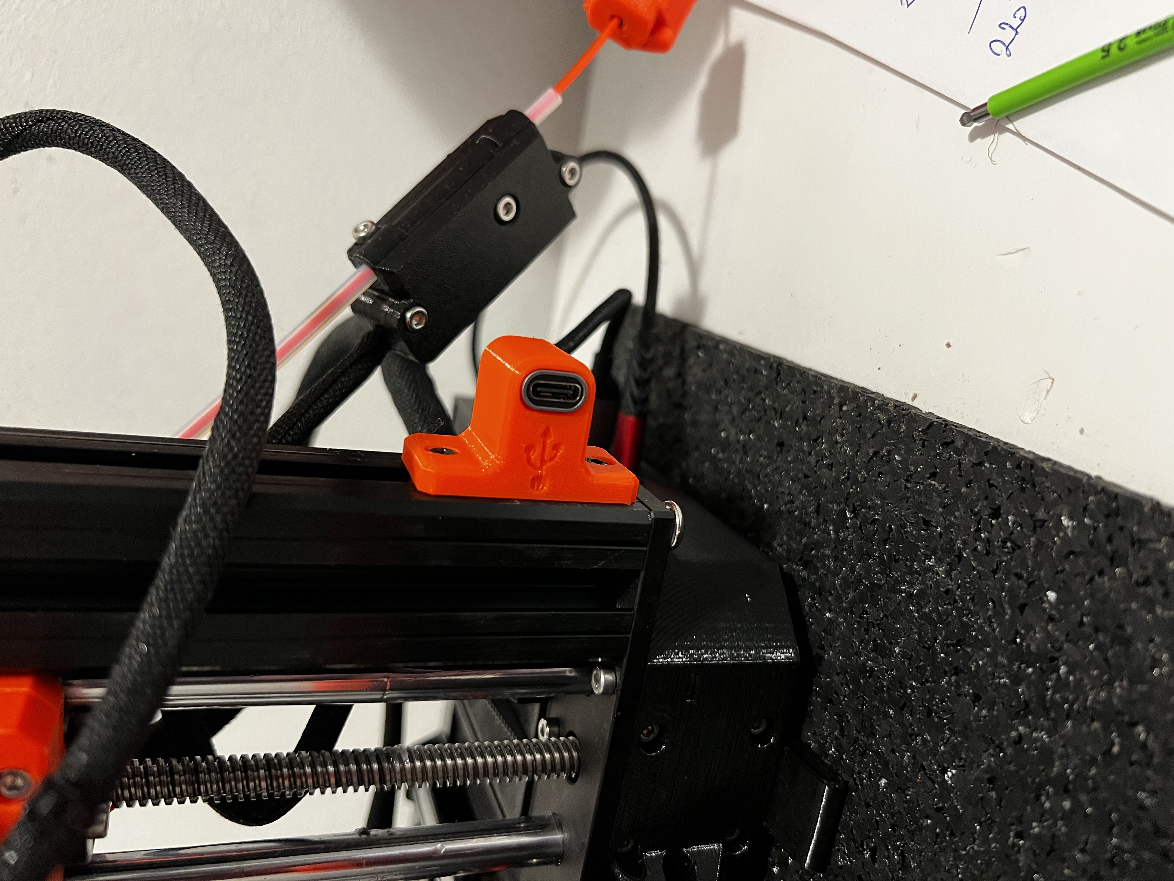 USB-C cable mount for Prusa MINI/MINI+