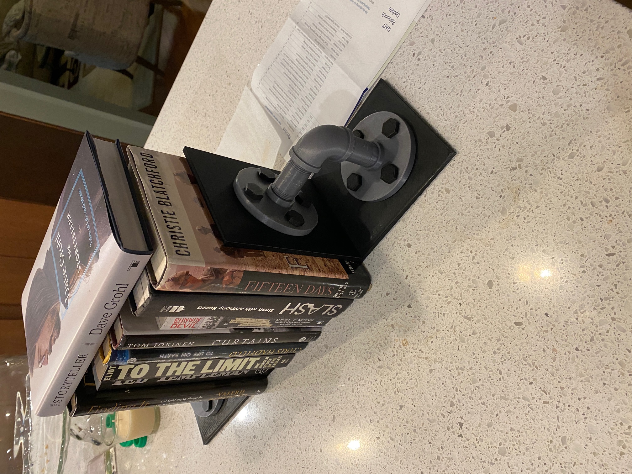 Miniatura 2 do modelo 3D Industial style bookends