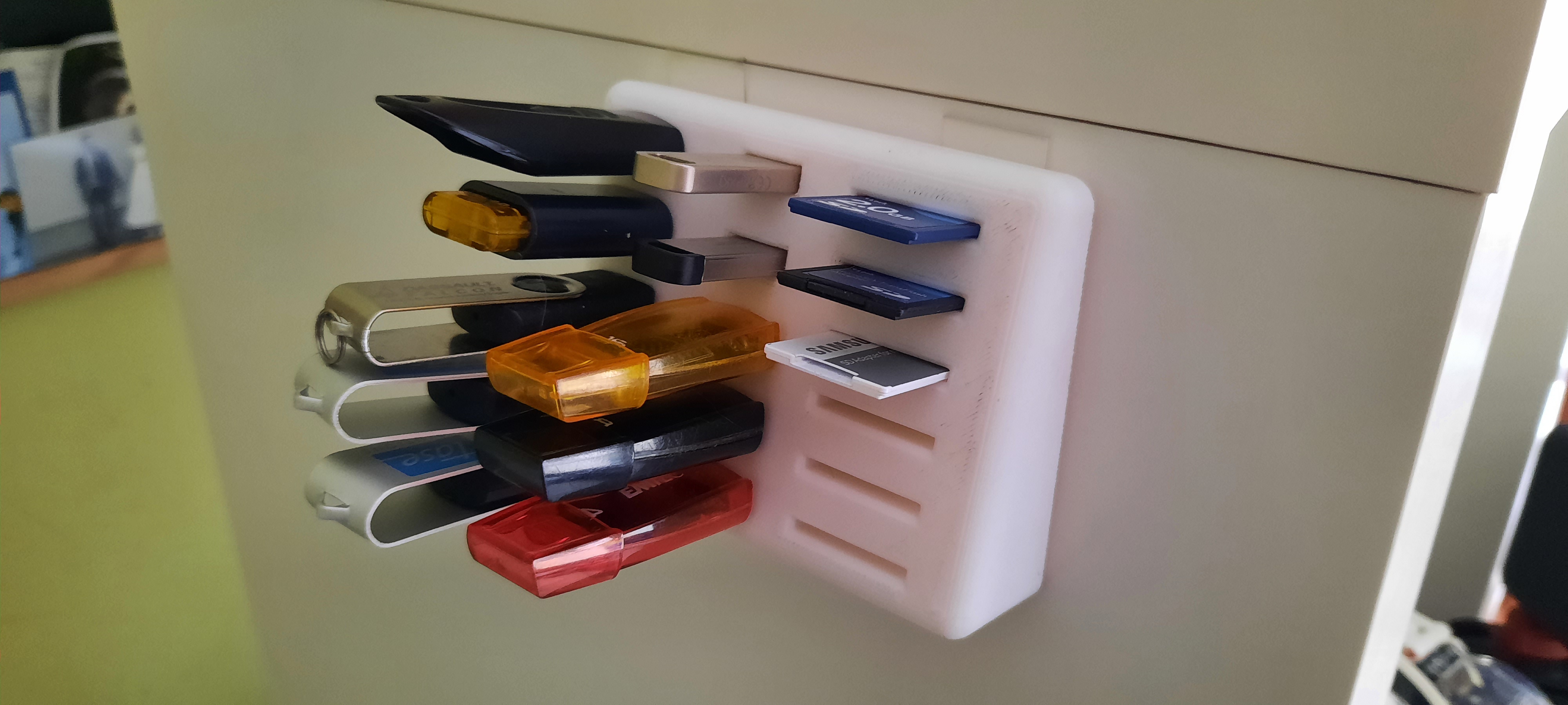 USB, SD card organizer and micro SD card holder V2