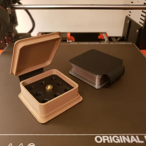 TPU/PLA Hybrid Box - Nozzle Holder Version