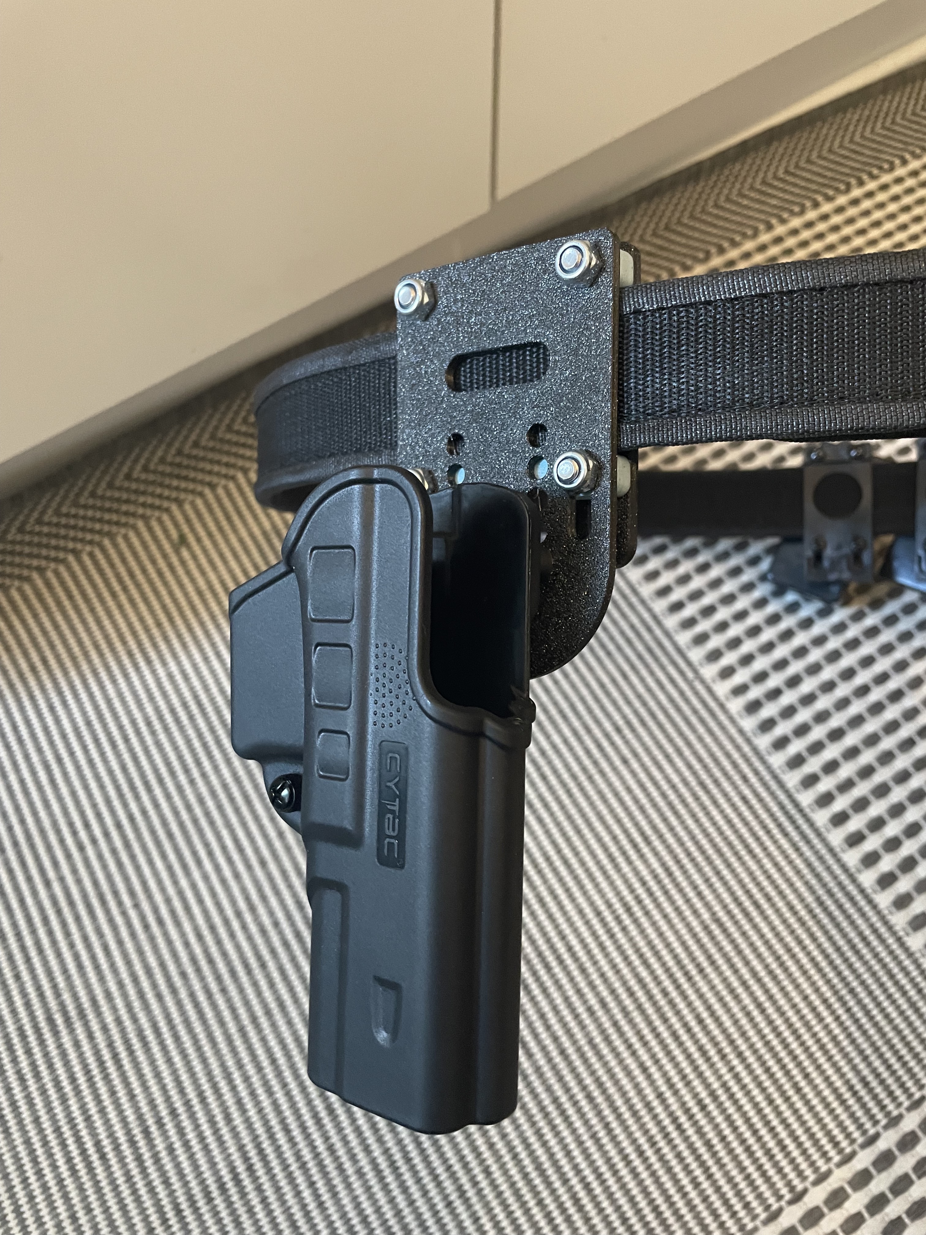 Cytac F-Speeder Glock holster IPSC belt adapter