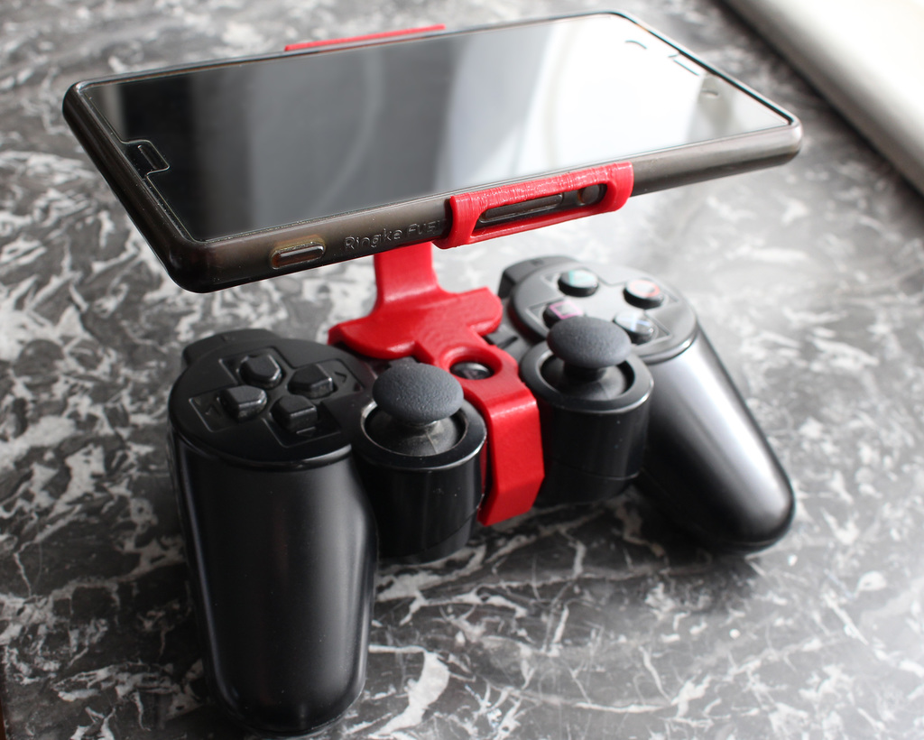GameClip for encased Sony Xperia Z3 (source files included)