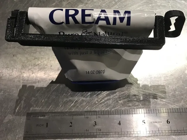 Sour Cream Squeezer