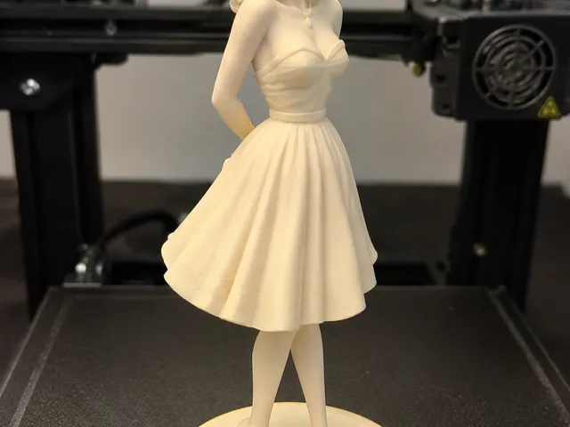 Retro Girl
