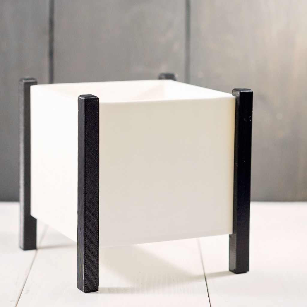 Miniatura 3 do modelo 3D Modern Square Planter Box