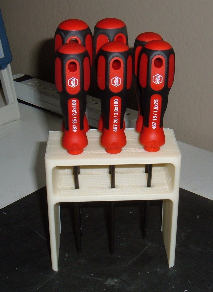 No Frills Screwdriver Stand